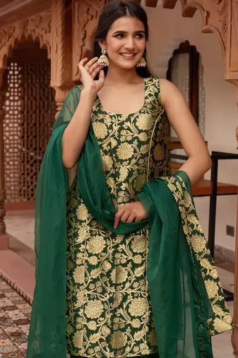 Green jacquard straight suit set