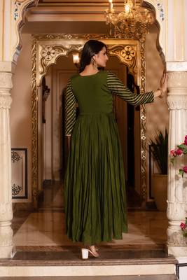 Mehendi green sequined chinon anarkali suit set 2