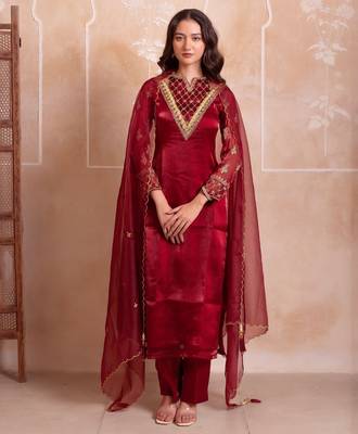 Maroon organza handwork kurta set 3