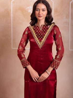 Maroon organza handwork kurta set 5
