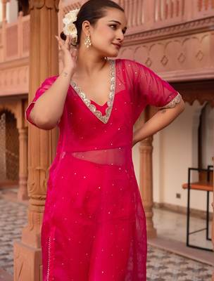 Maroon silk sequined kurta set 4