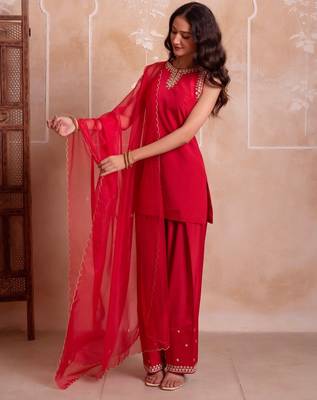 Red farshi kurta salwar handwork dupattta set 3
