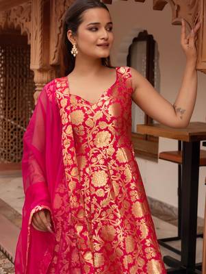 Rani jacquard anarkali suit set 4