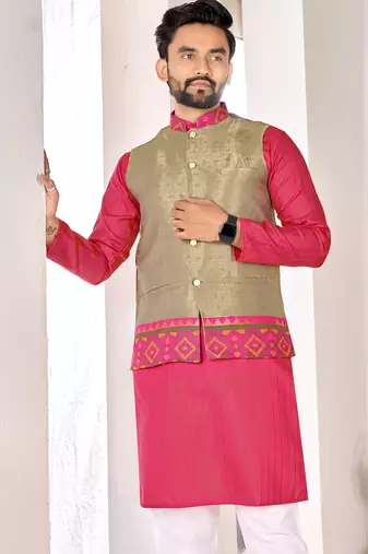pink cotton kurta pajama for men with woven detailing