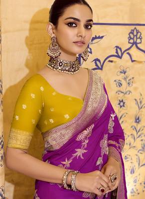 rani pink crepe silk saree with zari woven elegance 4