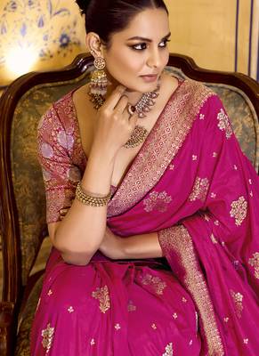 rani pink crepe silk saree with rich zari weaving 2