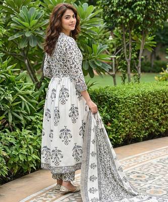 grey and off white pure cotton anarkali gathered or pleated kurta set 2