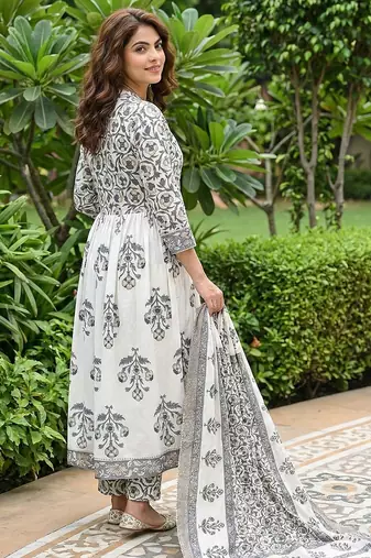 grey and off white pure cotton anarkali gathered or pleated kurta set