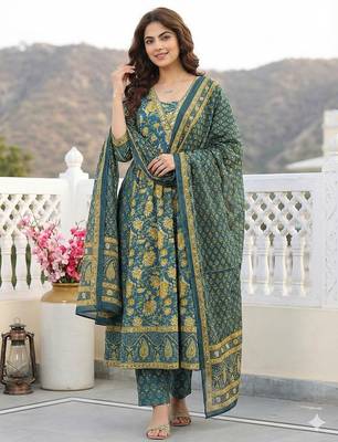 green pure cotton a-line regular kurta set 1