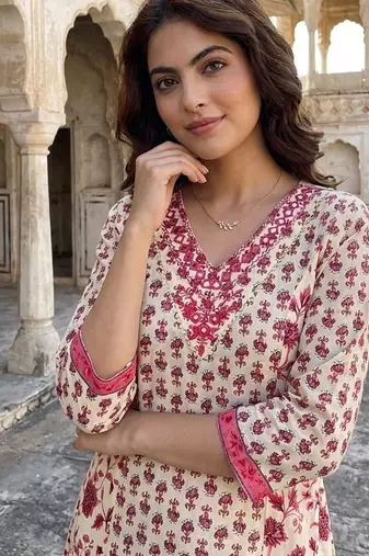 pink and white pure cotton a-line regular kurta set