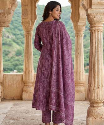 mauve pure cotton a-line regular kurta set 3