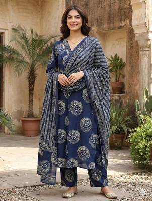 blue pure cotton a-line regular kurta set 1