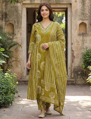 olive green pure cotton a-line princess cut kurta set 1