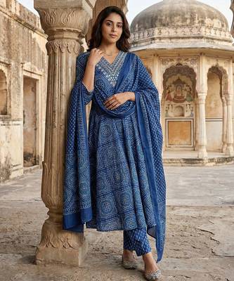 blue pure cotton anarkali regular kurta set 5
