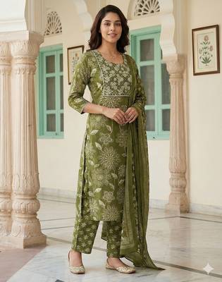 green pure cotton straight regular kurta set 3