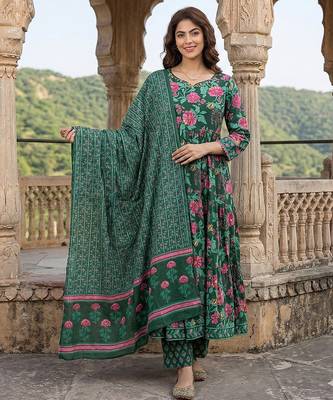 green and pink pure cotton anarkali tierd kurta set 1