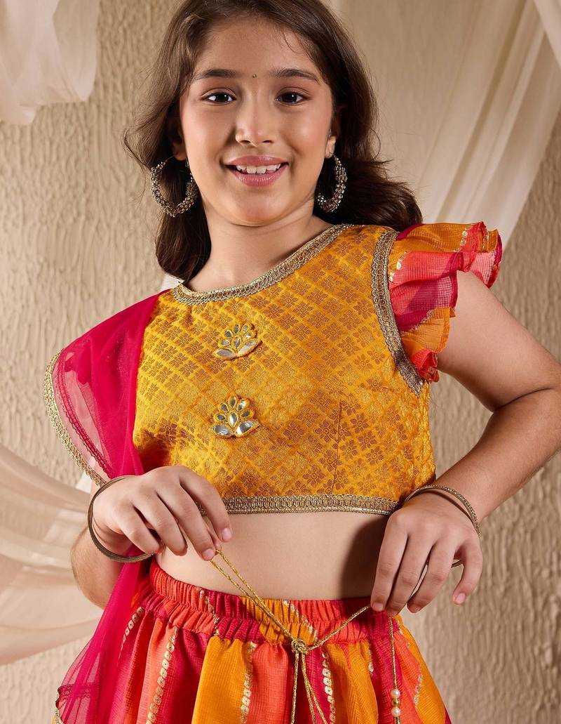 girls cotton blend sleeveless lehenga choli set with dupatta for girls (l-multikotafoil)