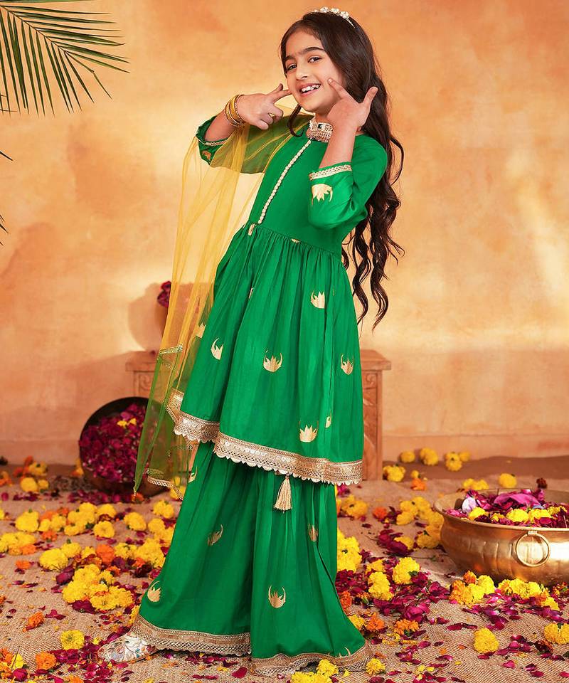 girls ethnic regular thread work kurta with sharara & with dupatta