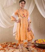 girls cotton 3/4th sleeves keyhole neck lehenga choli set with dupatta for girls (ks-orangebandhej)