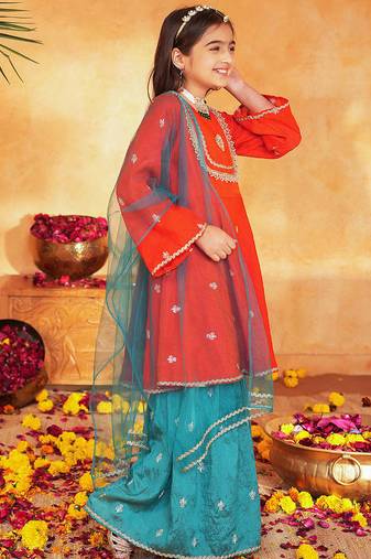girls ethnic motifs embroidered regular thread work kurta & sharara with dupatta