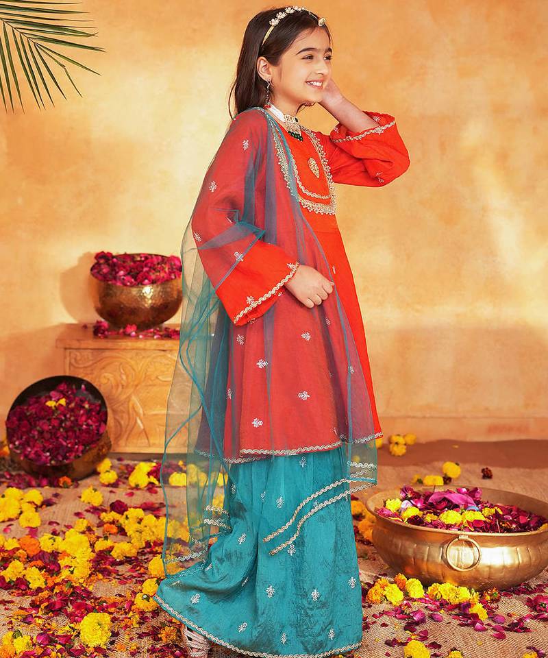 girls ethnic motifs embroidered regular thread work kurta & sharara with dupatta