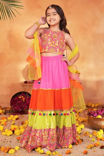 girls lehenga choli with dupatta set