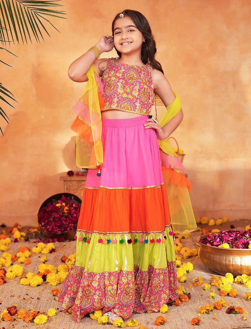 girls lehenga choli with dupatta set
