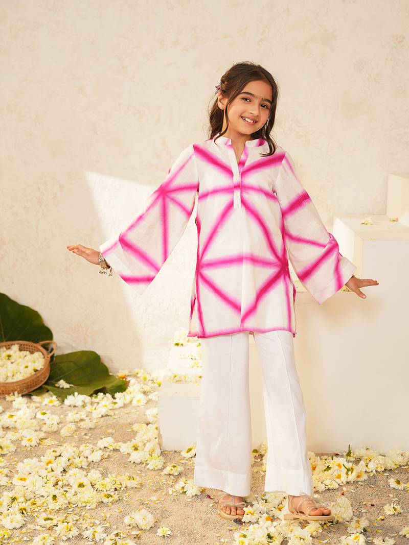 girls dyed regular pure cotton kurti with trousers