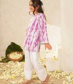 girls dyed regular pure cotton kurta with pyjamas