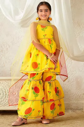 girls kurta & sharara with dupatta (sha-ylredrose)