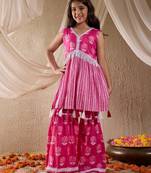 girls cotton sleeveless v neck neck gota pati embellished lehenga choli set with dupatta for girls (sha-magentaprint)