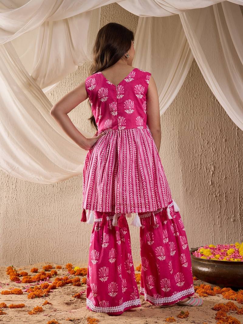 girls cotton sleeveless v neck neck gota pati embellished lehenga choli set with dupatta for girls (sha-magentaprint)