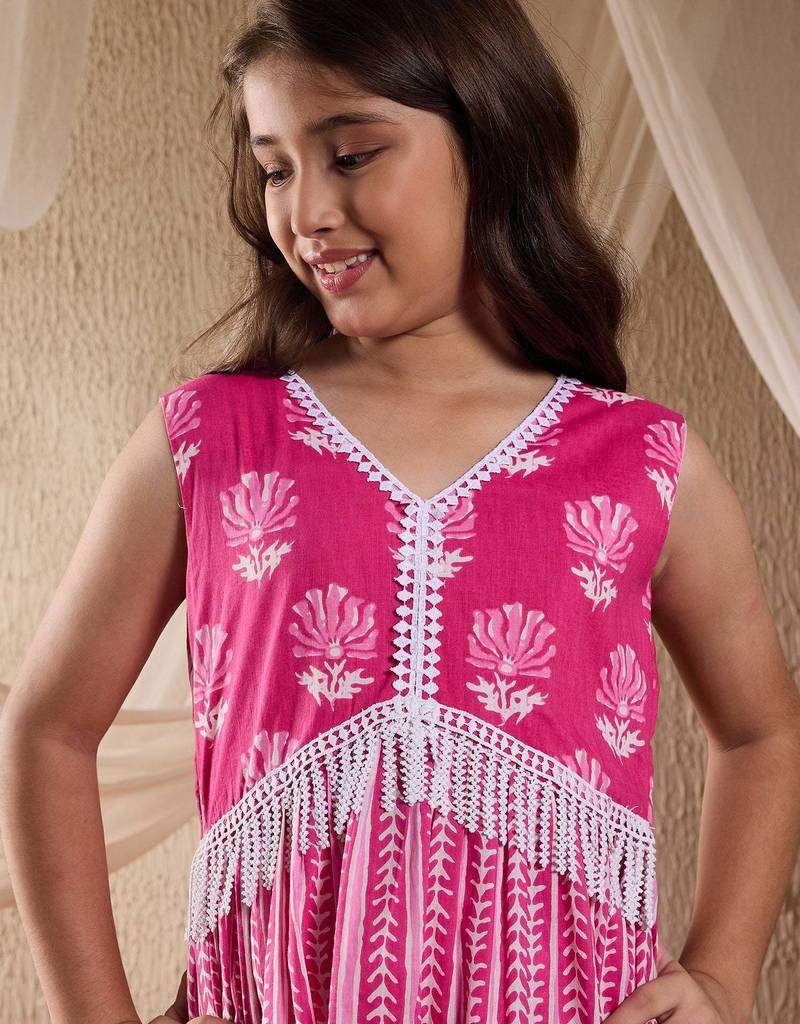 girls cotton sleeveless v neck neck gota pati embellished lehenga choli set with dupatta for girls (sha-magentaprint)