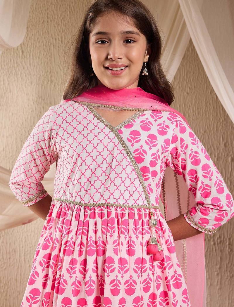 girls cotton 3/4th sleeves v neck neck gota pati embellished lehenga choli set with dupatta for girls (sha-neonmagenta)