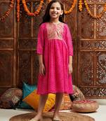 girls printed & embroidered fit & flare georgette ethnic dress (iw-gotamagenta)