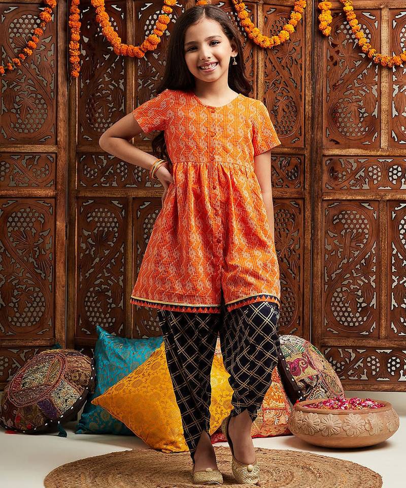 girls printed regular kurta with dhoti pants (dh-orangedobby)