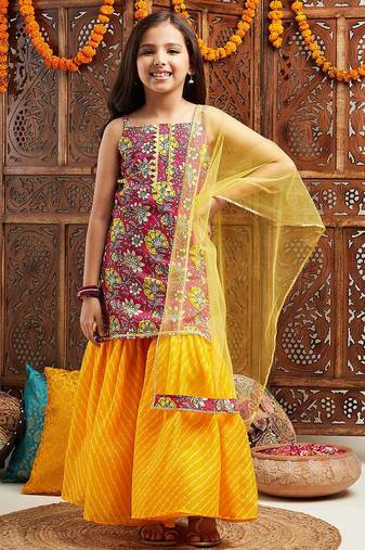 girls floral printed regular gotta patti kurta with sharara & dupatta (sha-magwhitefloral)