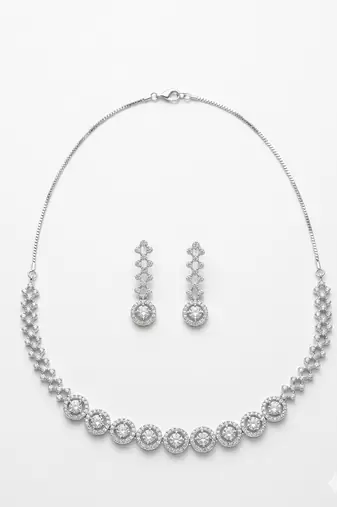 American diamond choker jewellery set - ideal for fashionable women's statement