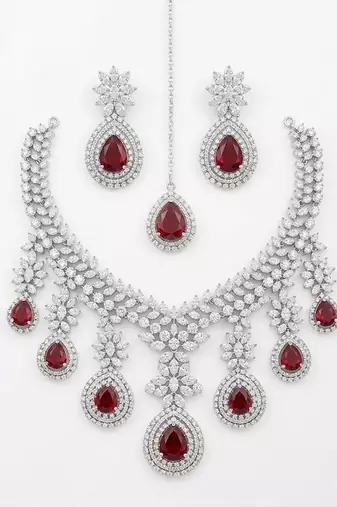 American diamond jewellery set - ideal for fashionable women's statement
