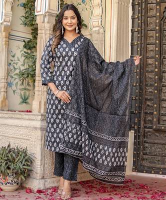 Black floral block print cotton straight kurta set with dupatta 1