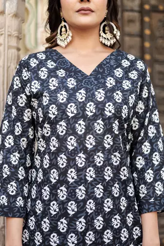 Black floral block print cotton straight kurta set with dupatta