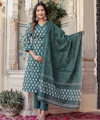 Dark green floral block print cotton straight kurta set with dupatta 1