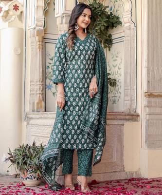 Dark green floral block print cotton straight kurta set with dupatta 3