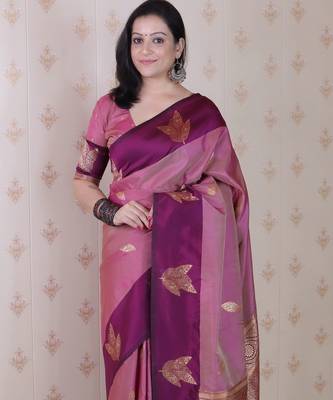 mauve soft silk saree with zari woven work 3