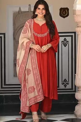 Orange women viscose embroidered kurta with viscose bottom and chanderi print dupatta set