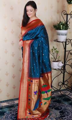 blue paithani silk saree with bandhani zari work 4