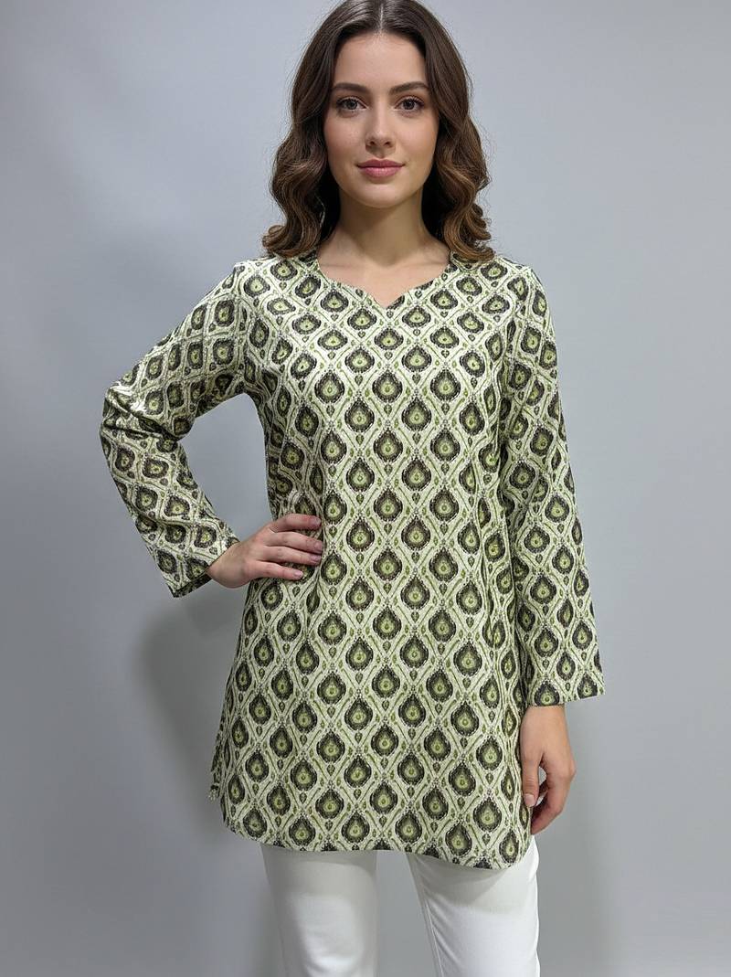  floral digital print muslin silk tunic / stylish short kurti for grilish