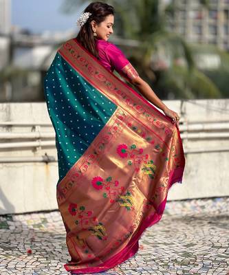 teal bandhani soft silk saree with zari weaving border 2