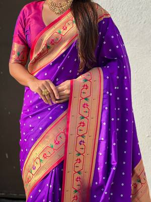 purple bandhani soft silk saree with zari weaving border 4