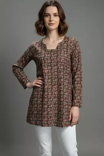  floral digital print muslin silk tunic / stylish short kurti 